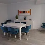 Casa De Pyrus