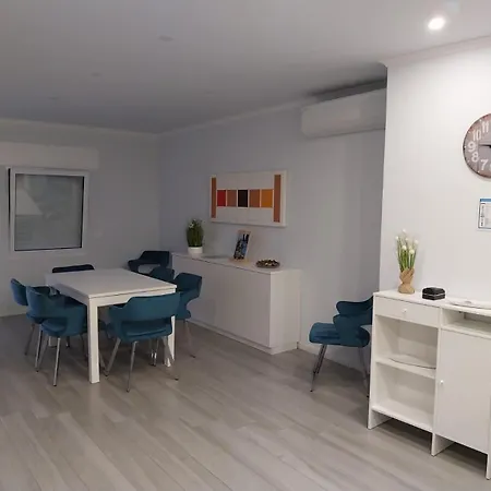 Casa Do Chafariz Velho *